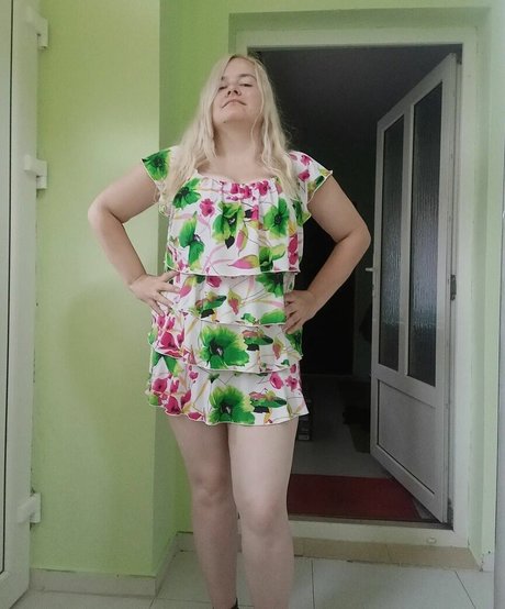 Dejana Savi top pornstar photo