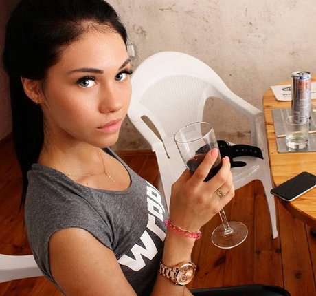 Wrapashouse high quality actress image