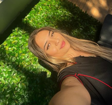 angel bri exclusive actress pictures