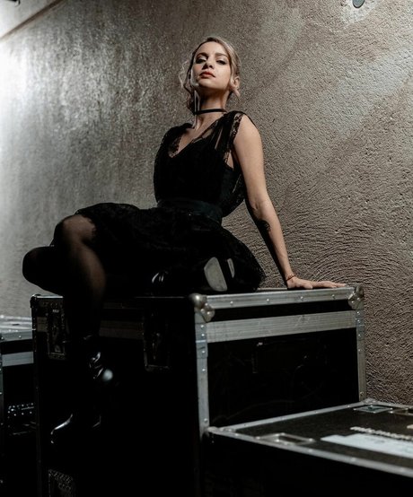 natural teen onlyfans naked pic