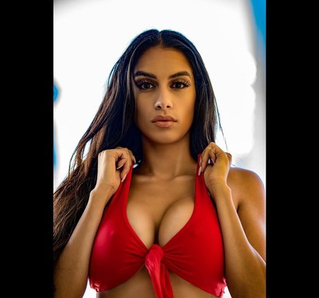 Olivia Rae pornographic model image