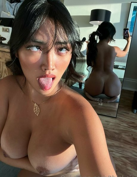 thicksie adult star galleries