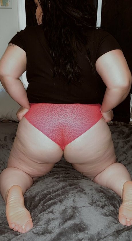 carolinequinnvip xxx model image