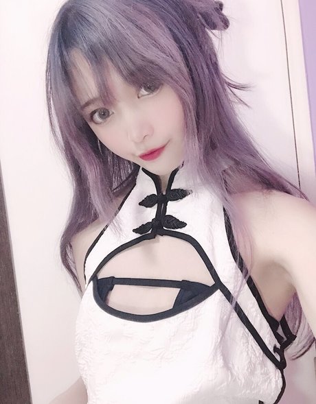 Tako wei star nude picture