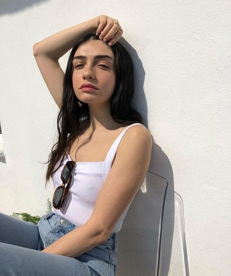 Hazar Erguclu model exclusive images