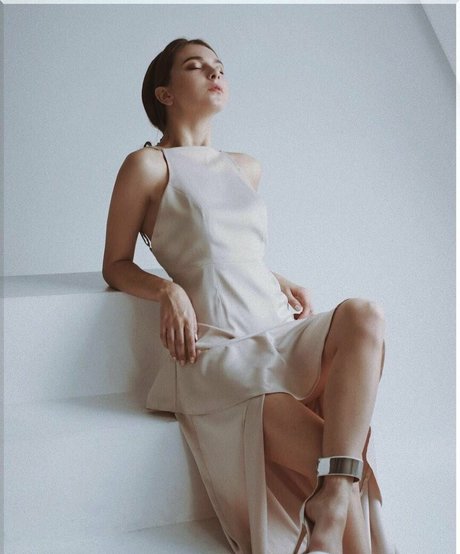 allwene free pornstar adult photo