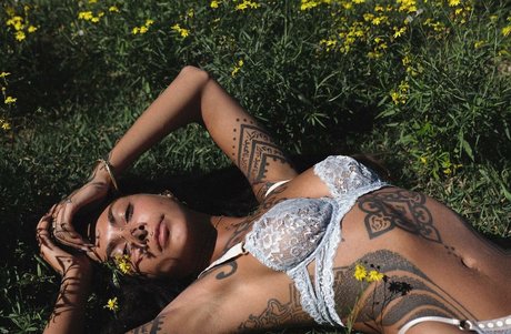 Thefreeelf sexy star picture