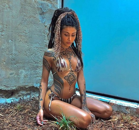 Thefreeelf hd actress pics