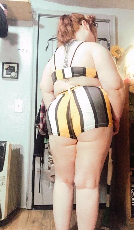 cutepeaches2 naked model photos