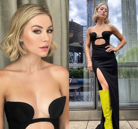 Jennifer Holland naked model pics