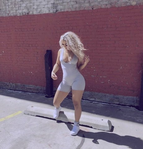 exoticbabe18 star art photos