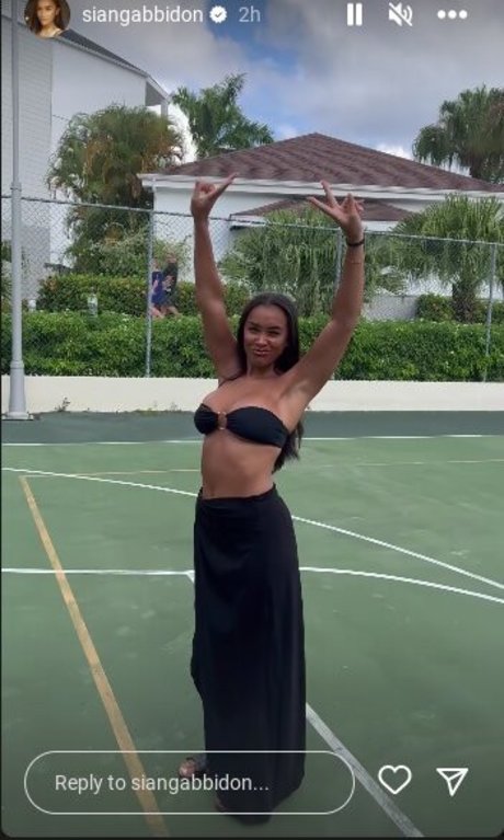 Sian Gabbidon xxx model galleries