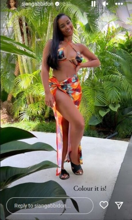 Sian Gabbidon perfect pornstar photos