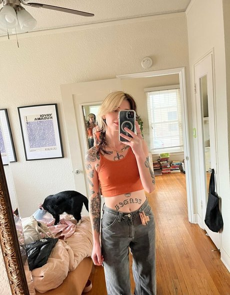 ratxgurl exclusive star image