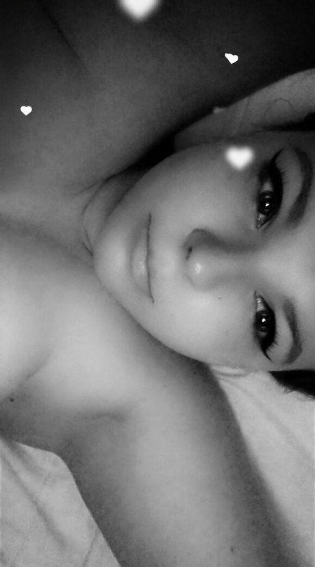 everything bunnyyy naked model gallery