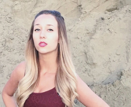 Kelsey Baile pornstar xxx archive