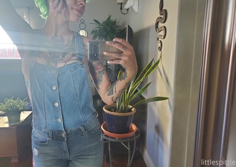 nurse onlyfans pretty pic