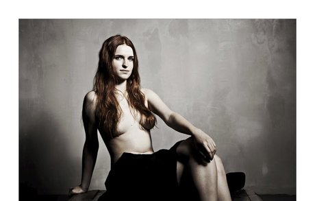 helena bun model top pictures