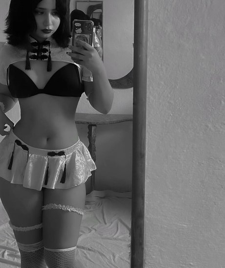 Slythye high quality model photo