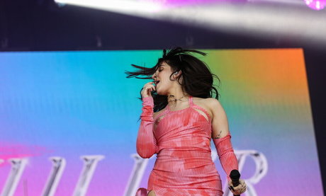 Mae Muller pornstar best picture