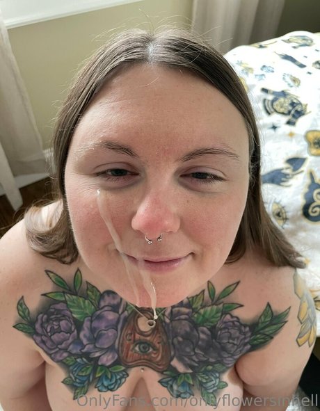 onlyflowersinhell star naked galleries