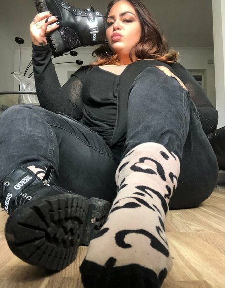 asian ladyboy onlyfans exclusive photo