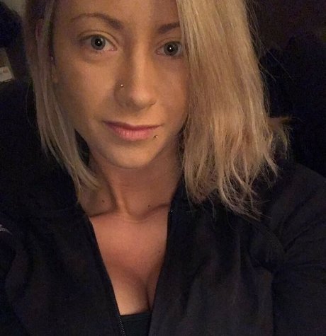 natural girls onlyfans sexy photo