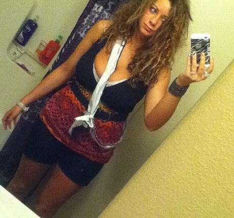 boobs selfie onlyfans free photo