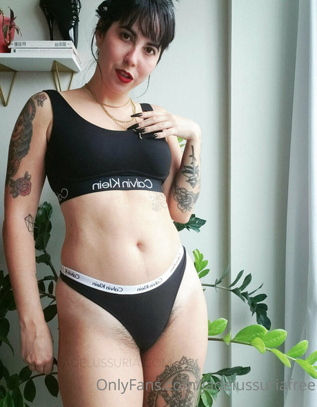 freehairypussy model adult images