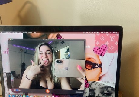 Jolie B high quality model photo