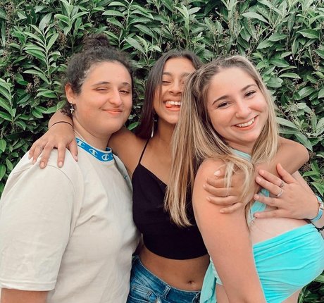 Jolie B star perfect photos