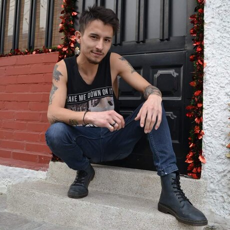 Tommy Stark13 high quality star photo