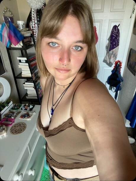 tara high quality actress archive