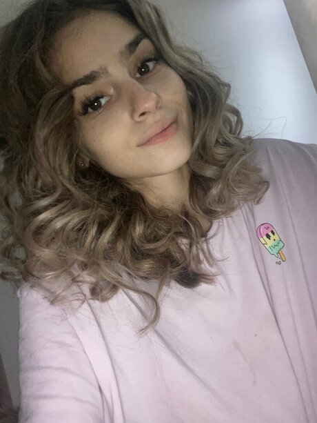 Ellapaul FREE naked pornstar picture