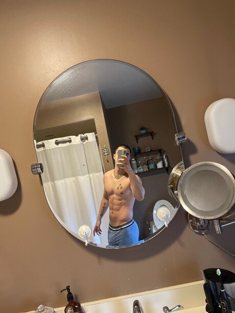 Christopher Barcenas nice actress pictures