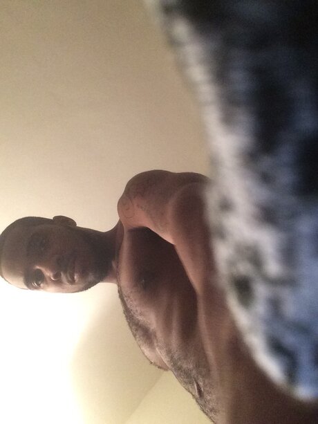 No name No Shame pretty actress picture