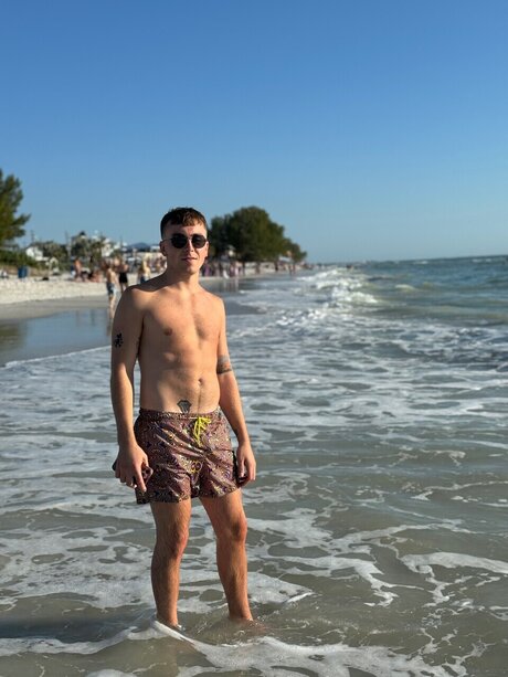 DeccoDelicious pornstar erotic pics