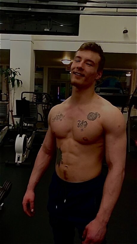 Nottheonefitz model high quality pictures