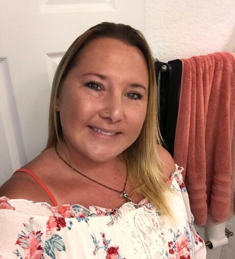 NikkiS model free gallery