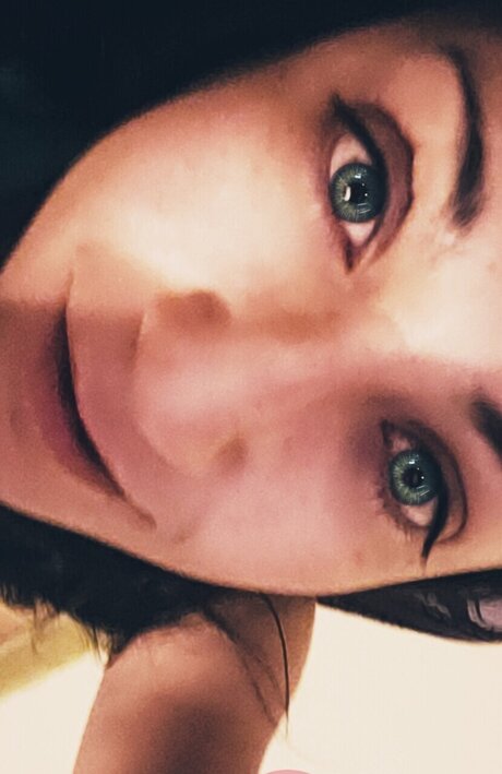 Mantra model free picture