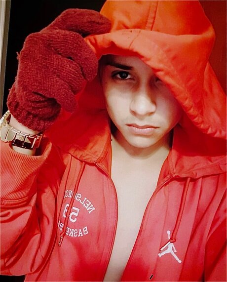 ElDiablo star adult photo