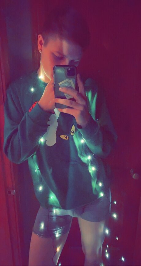 Best2be erotic star photo