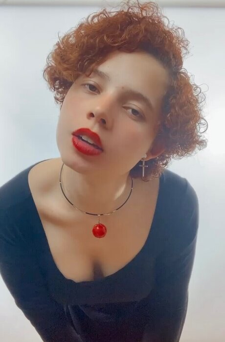 MadeMor naked star picture