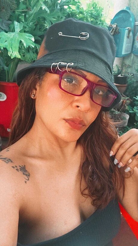 Stebana Gomez pornstar adult images