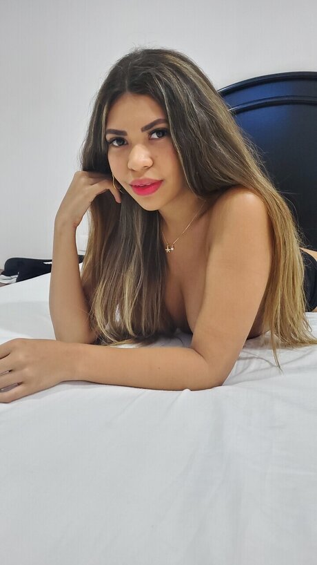 Sweet Latina Beach high quality star image