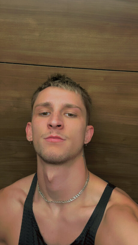 Theo_ top star picture