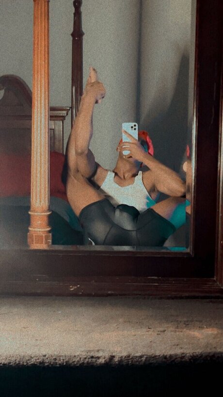 Laced star erotic pics