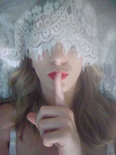 Melaina Night model porn picture