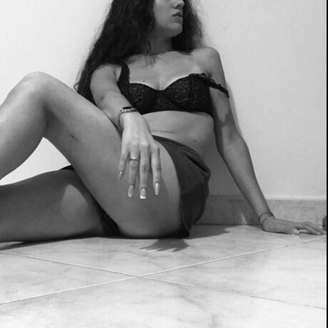 Nina9 hd actress pics