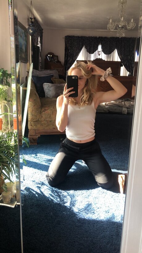 Rachel Williams sexy pornstar images